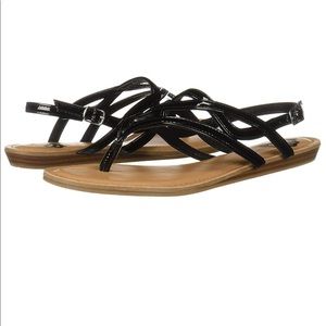 Fergalicious black snazzy too sandals size 7.5